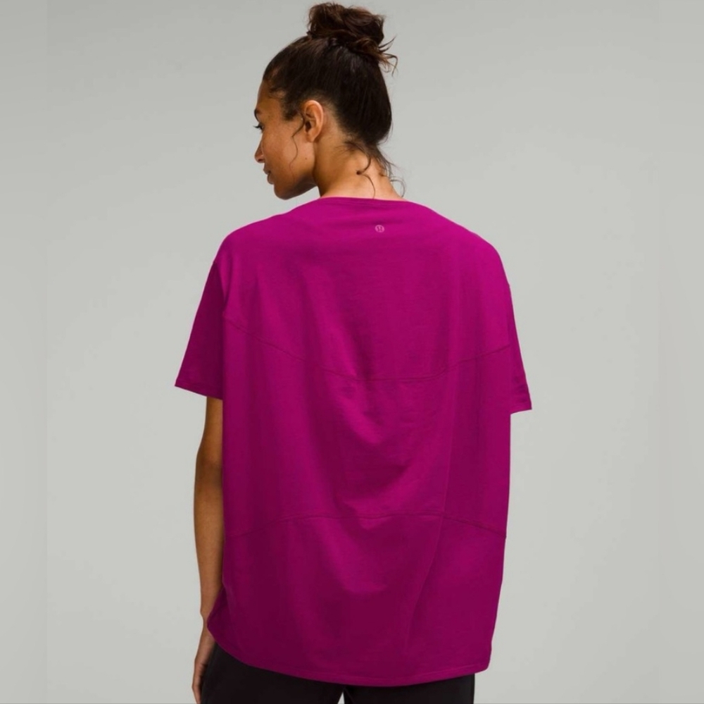 Lululemon - Back In Action short sleeve